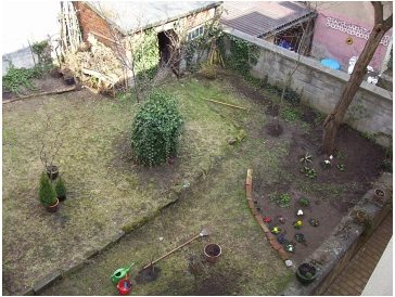 Erste Gartenarbeiten